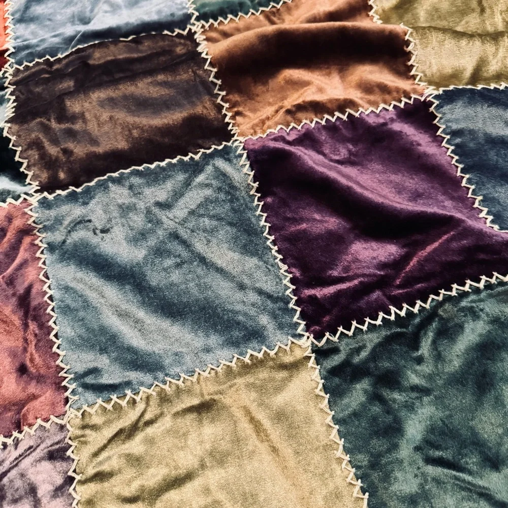 Patchwork Velvet Quilt - Multicolor